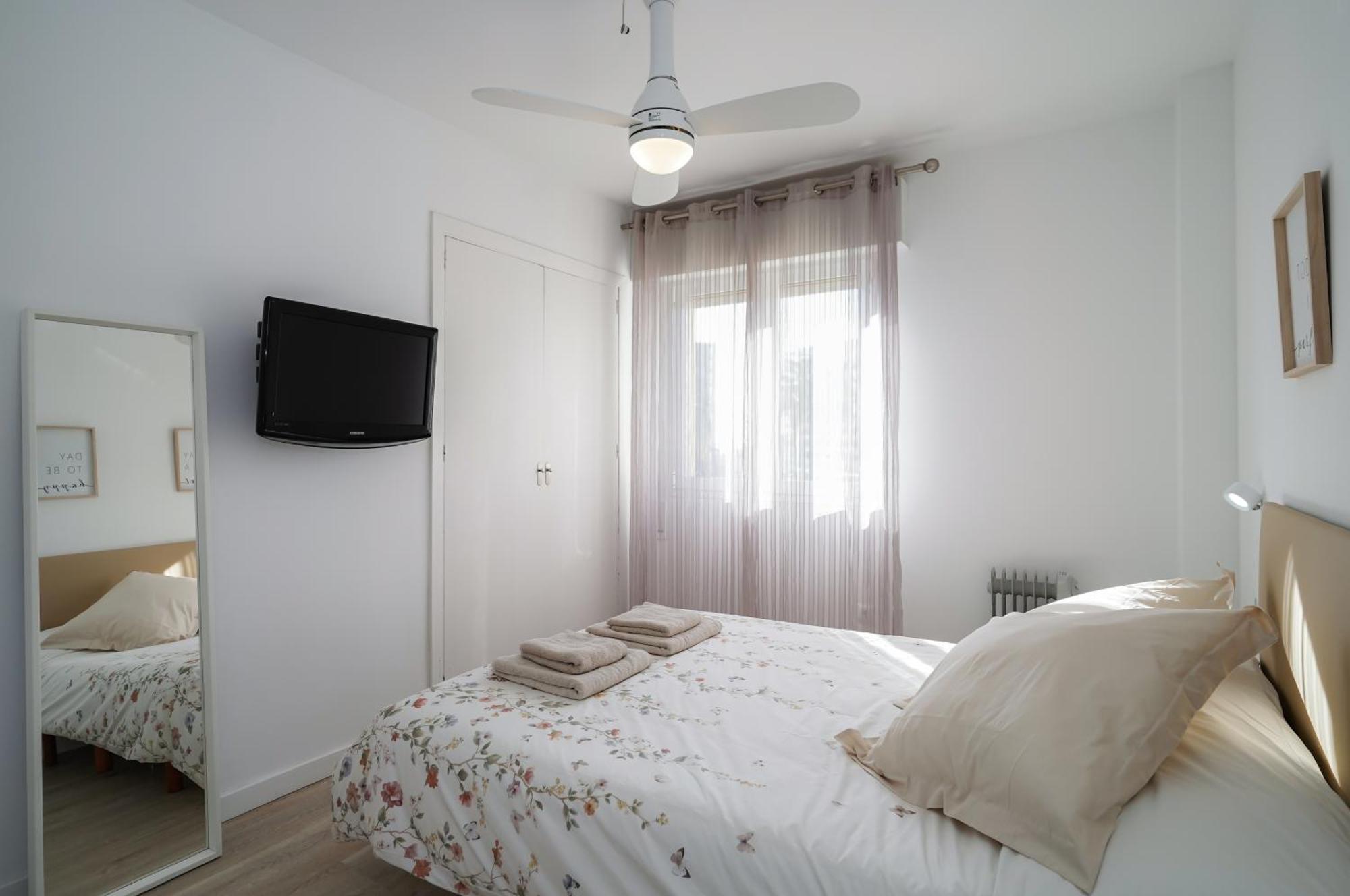 Nomad Malaga - Chic Apartament Center Torremolinos Ngoại thất bức ảnh