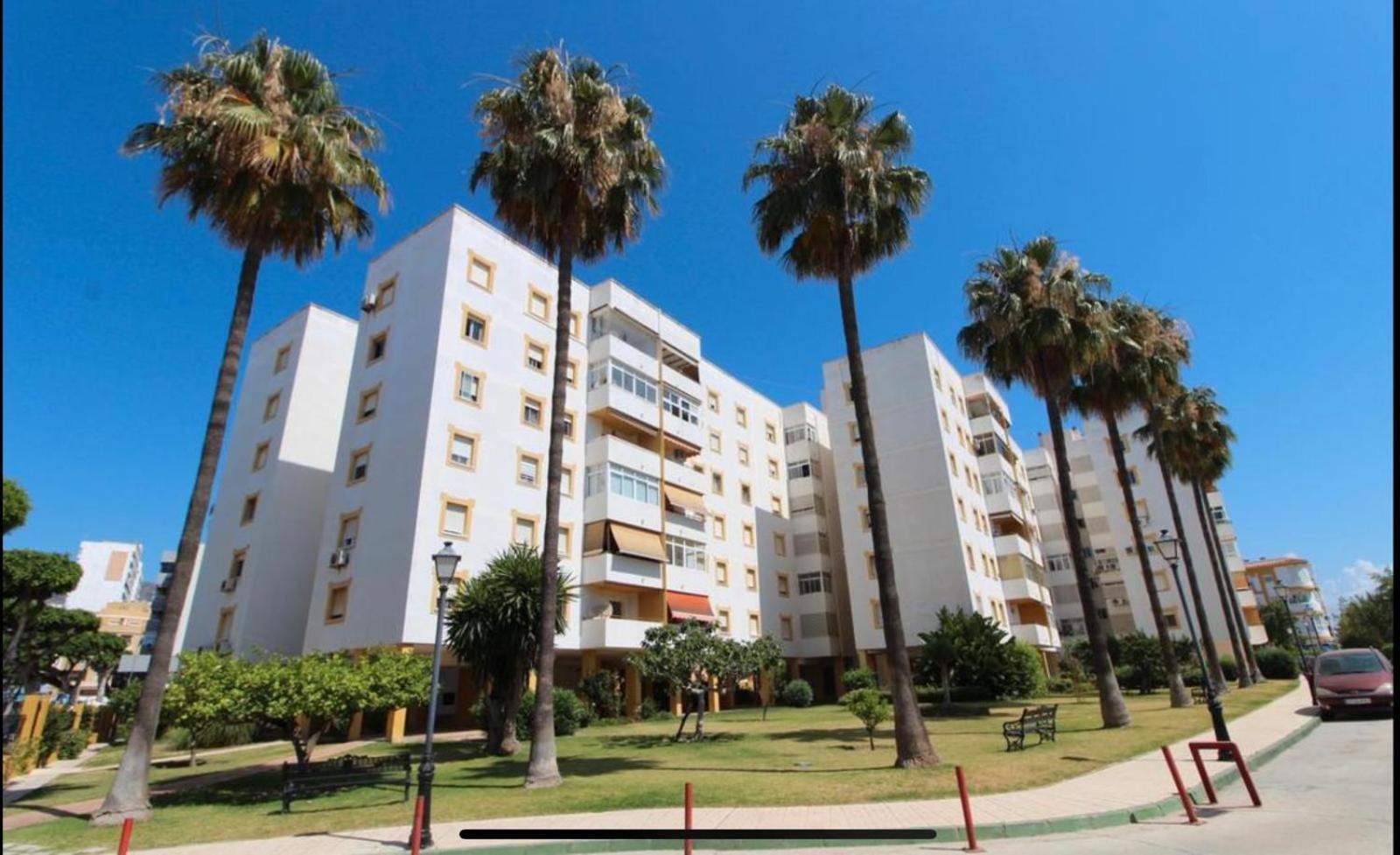 Nomad Malaga - Chic Apartament Center Torremolinos Ngoại thất bức ảnh